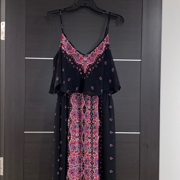 Maxi Dress - Picture 2 of 7